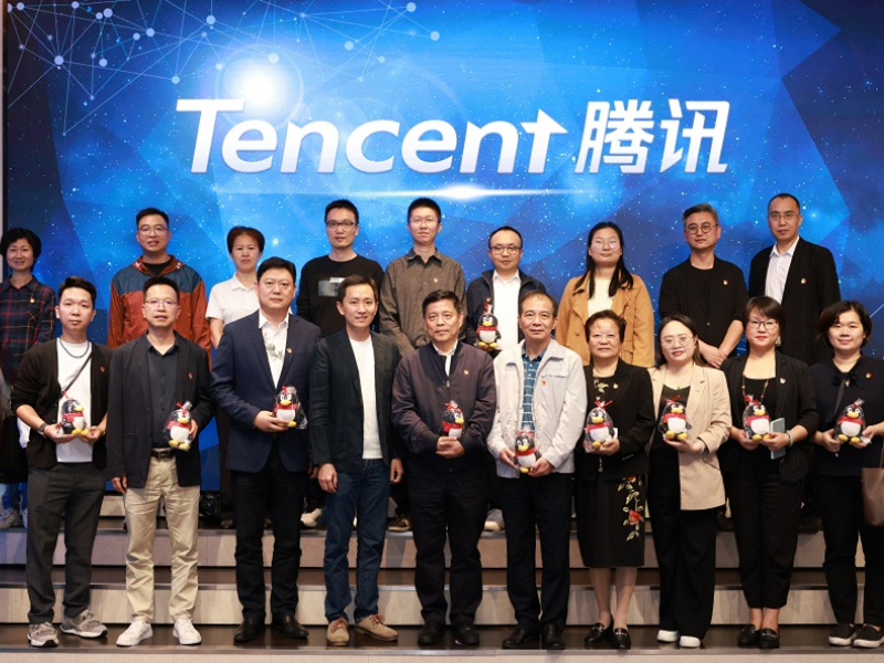 非公党委走访腾讯党委.jpg