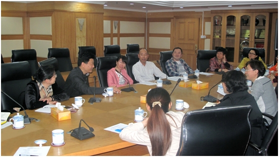 区国库支付中心举办居委会财务代管事宜茶话会