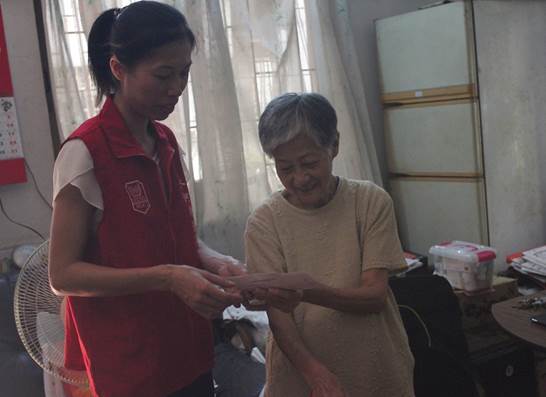 草埔西社区居家养老服务为老人送温馨 - 深圳市