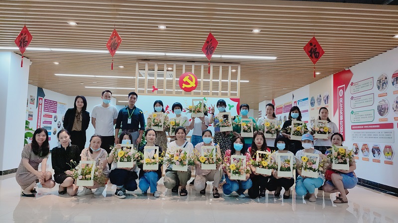 罗湖.jpg