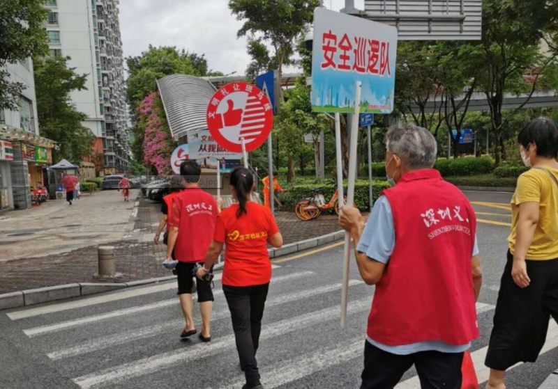 名骏老党员1.jpg