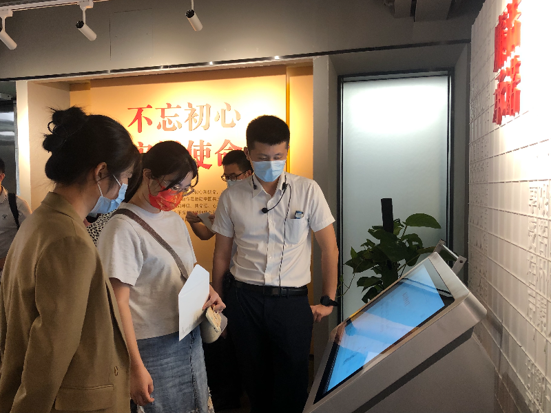 罗湖区黄贝街道党员干部参观罗湖廉政教育基地 （陈慧宁 摄）.jpg