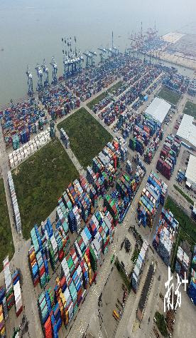 Guangdong's foreign trade volume ranks first nationwide