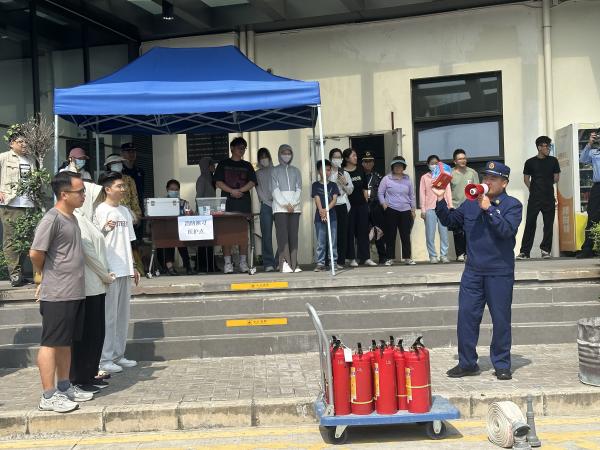 内页600.3.jpg