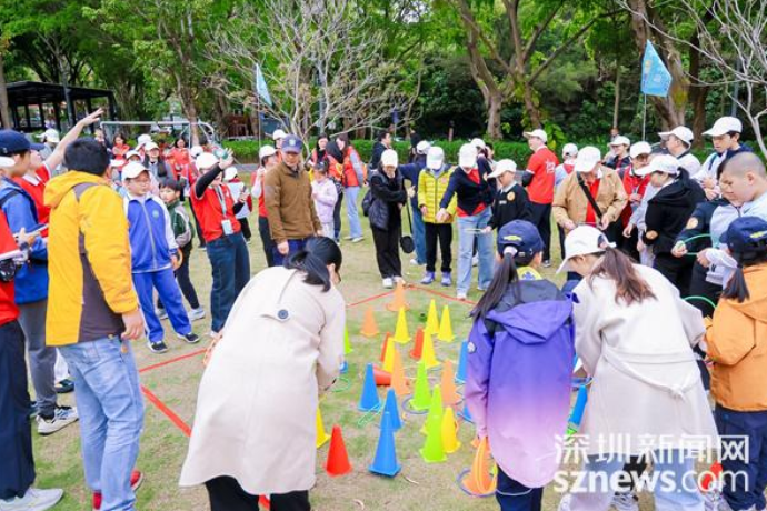 Workshop donation boosts support for children with autism in Luohu