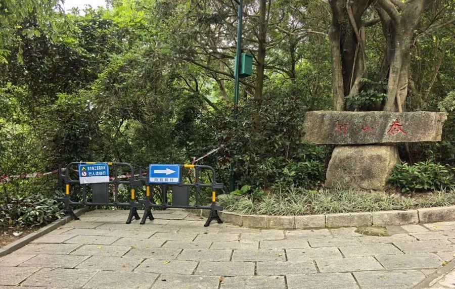 梧桐山1.jpg